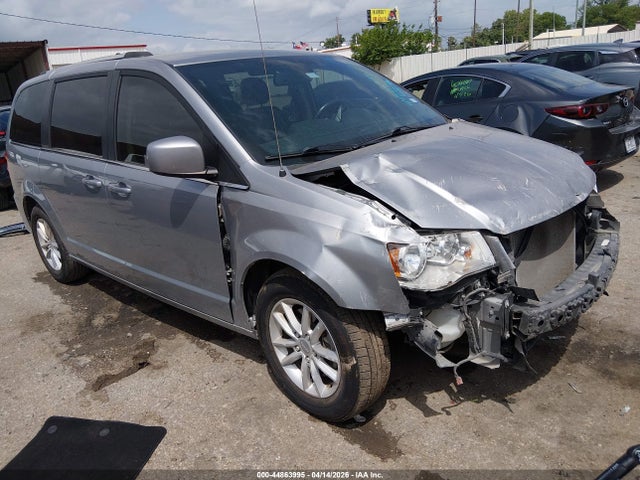2018 Dodge Grand Caravan Sxt მანქანა იყიდება აუქციონზე, vin: 2C4RDGCG3JR300815, აუქციონის ნომერი: 44863995