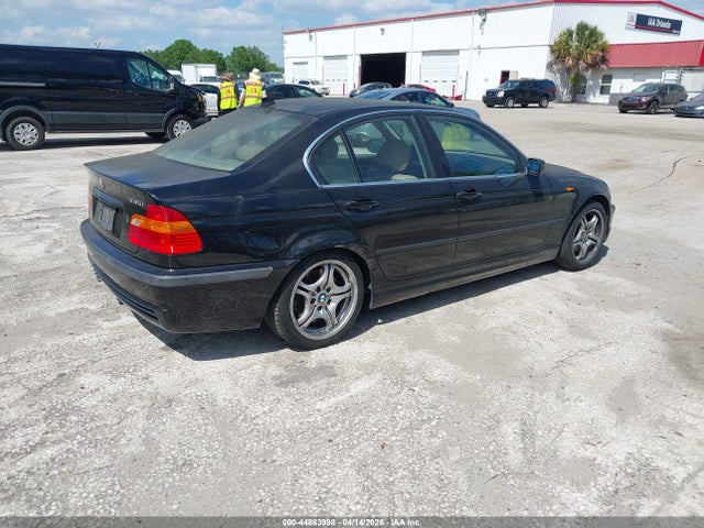 2005 Bmw 330i მანქანა იყიდება აუქციონზე, vin: WBAEV53415KM40918, აუქციონის ნომერი: 44863998