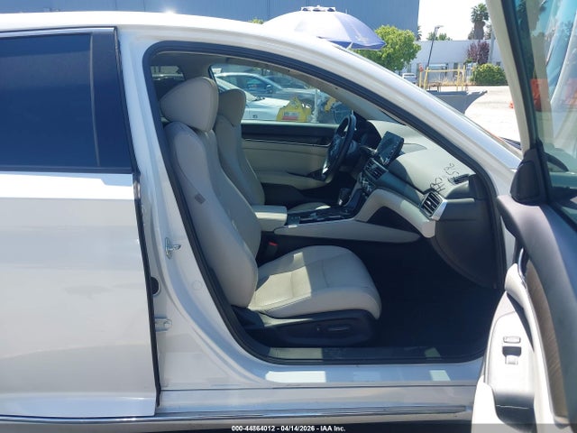 1HGCV1F58JA012160 Honda Accord Ex-l