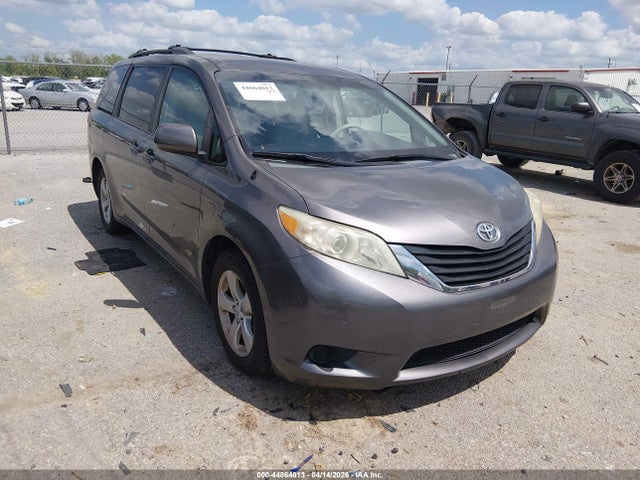 2011 TOYOTA SIENNA 5TDKK3DCXBS053359