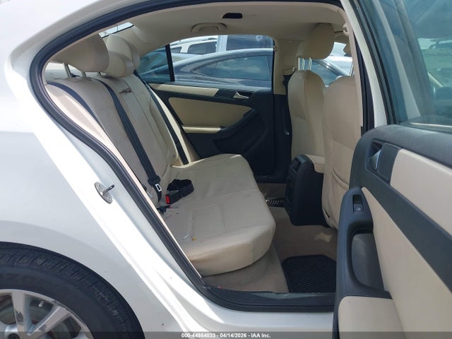 Продажа на аукционе авто 2012 Volkswagen Jetta 2.5l Se, vin: 3VWDX7AJ7CM064726, номер лота: 44864033
