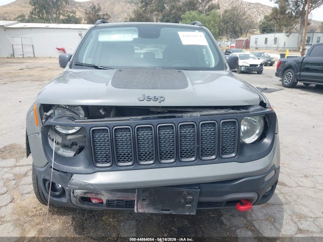 ZACNJBC10KPK54675 Jeep Renegade Trailhawk 4x4