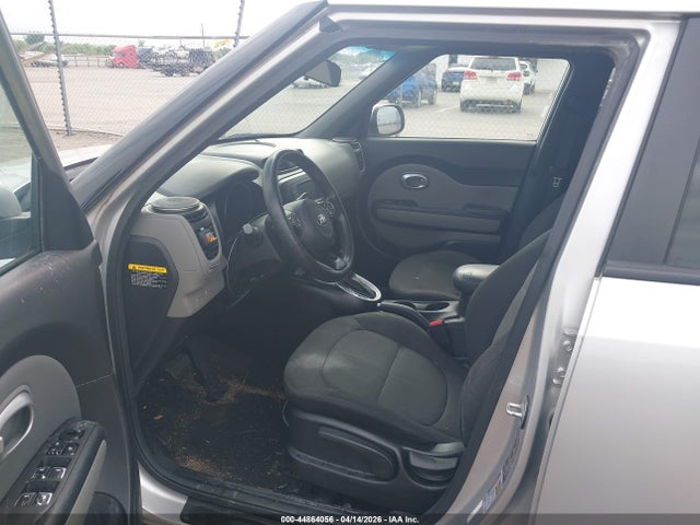 Aukcja sprzedaży 2018 Kia Soul, vin: KNDJN2A20J7573233, numer aukcji: 44864056