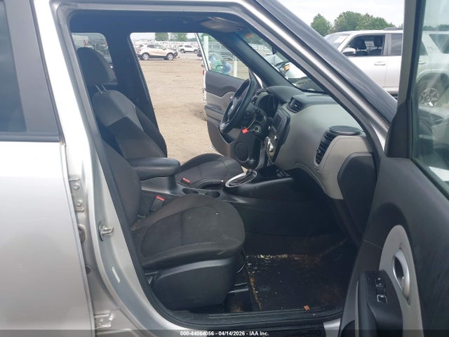 Aukcja sprzedaży 2018 Kia Soul, vin: KNDJN2A20J7573233, numer aukcji: 44864056