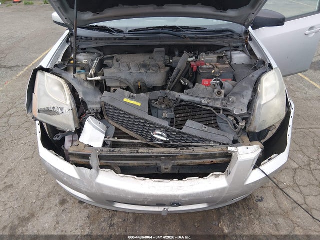44864064 :رقم المزاد ، 3N1AB6AP7AL715345 vin ، 2010 Nissan Sentra 2.0sr مزاد بيع