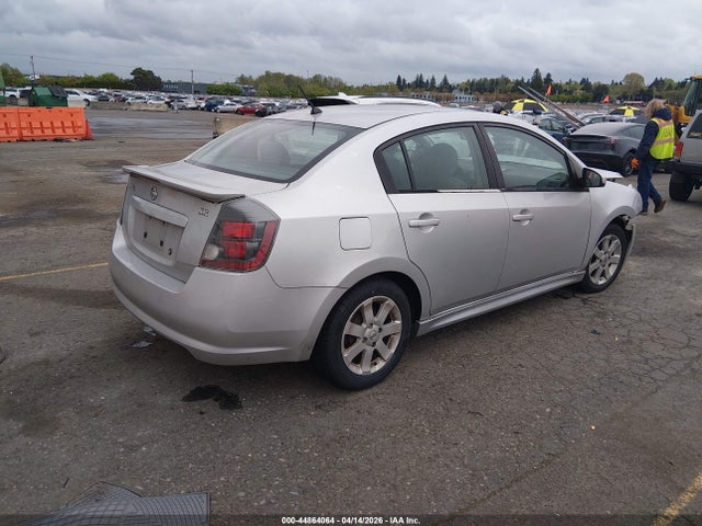 44864064 :رقم المزاد ، 3N1AB6AP7AL715345 vin ، 2010 Nissan Sentra 2.0sr مزاد بيع