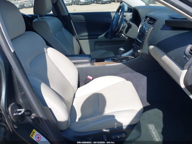 44864083 :رقم المزاد ، JTHCK262495035831 vin ، 2009 Lexus Is 250 مزاد بيع