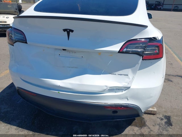 Aukcja sprzedaży 2024 Tesla Model Y Long Range Dual Motor All-wheel Drive, vin: 7SAYGDEE9RF115689, numer aukcji: 44864089