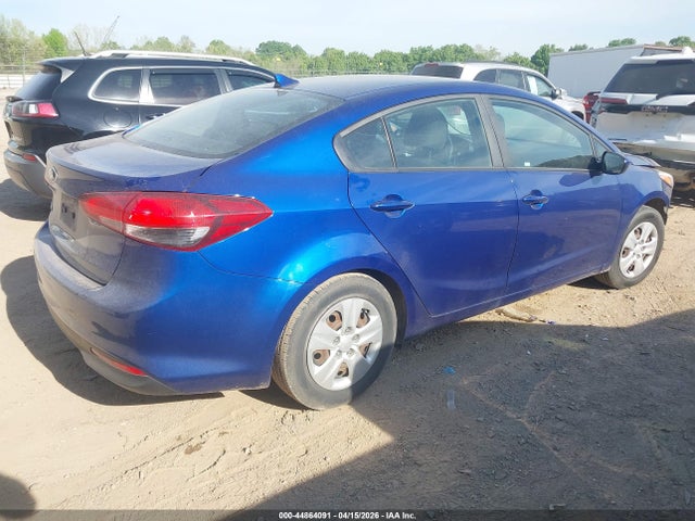 Aukcja sprzedaży 2017 Kia Forte Lx, vin: 3KPFK4A77HE033961, numer aukcji: 44864091