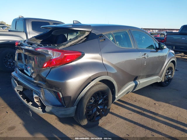 JTNKHMBX8M1112365 Toyota C-HR LE