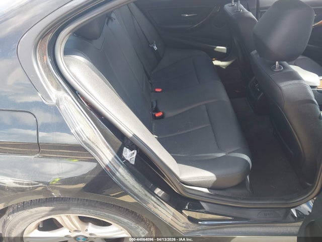 2015 BMW 320I WBA3B1G50FNT01794 Photo 7