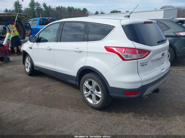 1FMCU9GX3GUB00178 Ford ESCAPE SE