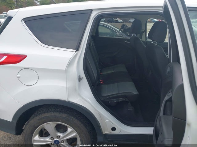 1FMCU9GX3GUB00178 Ford ESCAPE SE