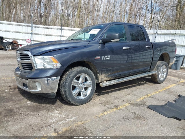 44864125 :رقم المزاد ، 1C6RR7LT4HS814526 vin ، 2017 Ram 1500 Big Horn  4x4 5'7 Box مزاد بيع