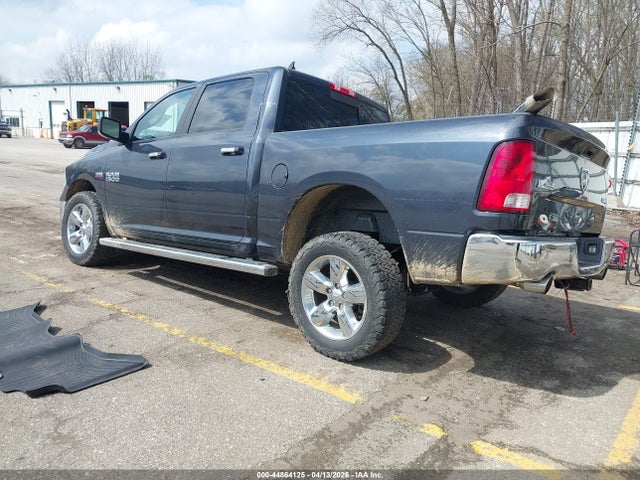 44864125 :رقم المزاد ، 1C6RR7LT4HS814526 vin ، 2017 Ram 1500 Big Horn  4x4 5'7 Box مزاد بيع