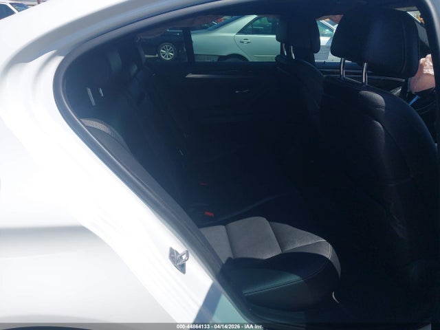 Продажа на аукционе авто 2014 Bmw 535i, vin: WBA5B1C54ED483308, номер лота: 44864133
