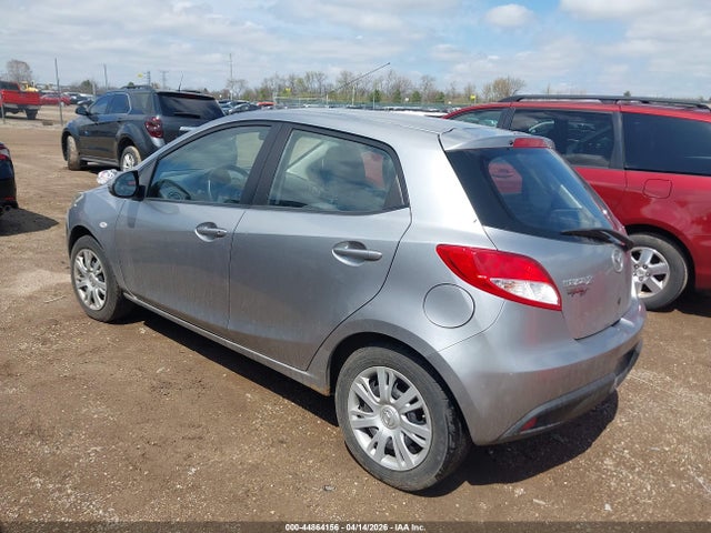 44864156 :رقم المزاد ، JM1DE1HY3B0124494 vin ، 2011 Mazda Mazda2 Sport مزاد بيع
