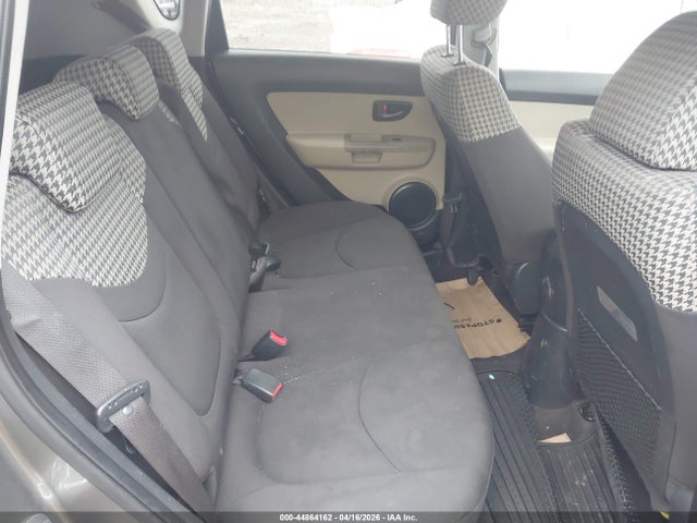 44864162 :رقم المزاد ، KNDJT2A23A7066722 vin ، 2010 Kia Soul ! مزاد بيع