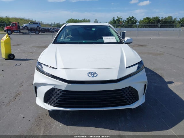 Продаж на аукціоні авто 2025 Toyota Camry Le, vin: 4T1DAACK3SU538233, номер лоту: 44864167