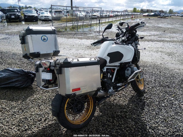 2022 Bmw R 1250 Gs Adventure მანქანა იყიდება აუქციონზე, vin: WB10M1303N6F00969, აუქციონის ნომერი: 44864170