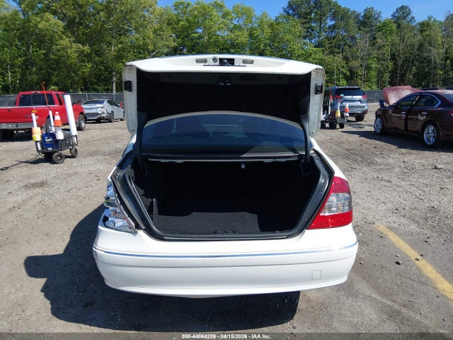 2007 Mercedes-benz E 350 მანქანა იყიდება აუქციონზე, vin: WDBUF56X47B070860, აუქციონის ნომერი: 44864209