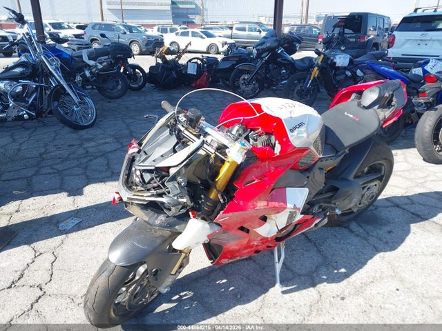 ZDMDAGZW5RB007935 Ducati Panigale V4 R