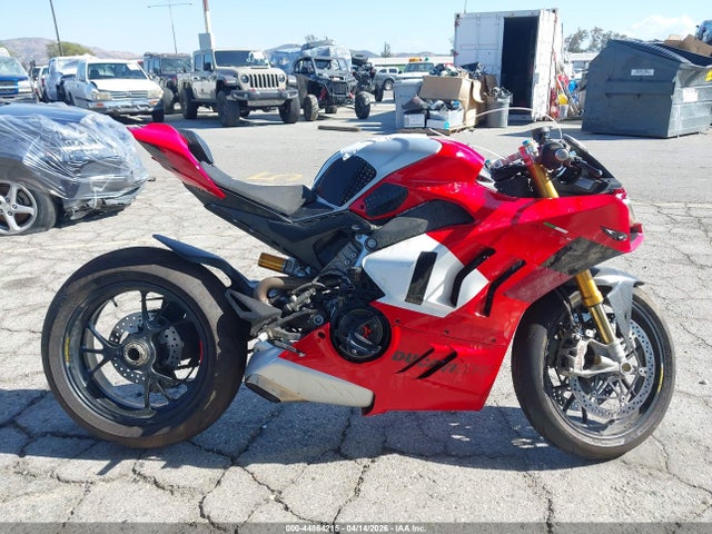 ZDMDAGZW5RB007935 Ducati Panigale V4 R