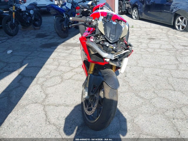 ZDMDAGZW5RB007935 Ducati Panigale V4 R