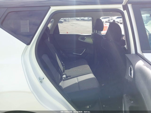 44864236 :رقم المزاد ، KNDJ23AU9P7214830 vin ، 2023 Kia Soul S مزاد بيع