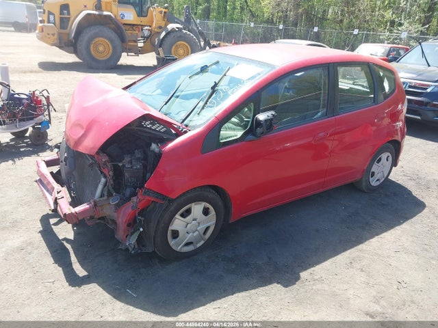 44864240 :رقم المزاد ، JHMGE8H39CC033447 vin ، 2012 Honda Fit مزاد بيع