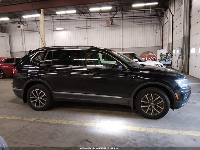 3VV2B7AX0LM058183 Volkswagen Tiguan 2.0t Se/2.0t Se R-line Black/2.0t Sel
