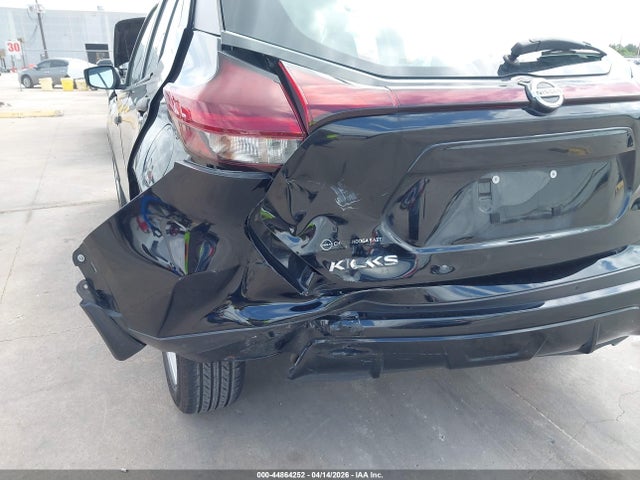 44864252 :رقم المزاد ، 3N1CP5BVXML509099 vin ، 2021 Nissan Kicks S Xtronic Cvt مزاد بيع