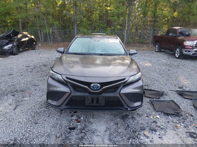44864288 :رقم المزاد ، 4T1S31AK0NU574504 vin ، 2022 Toyota Camry Se Hybrid مزاد بيع