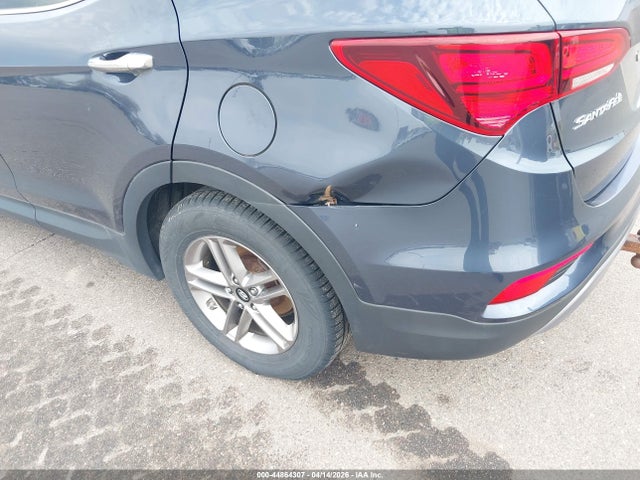 5NMZTDLB2HH004601 Hyundai Santa Fe Sport 2.4l