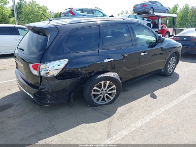 Продажа на аукционе авто 2015 Nissan Pathfinder S, vin: 5N1AR2MNXFC652879, номер лота: 44864326