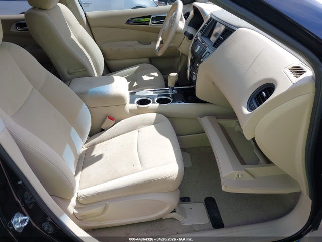 Продажа на аукционе авто 2015 Nissan Pathfinder S, vin: 5N1AR2MNXFC652879, номер лота: 44864326