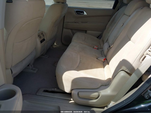 Продажа на аукционе авто 2015 Nissan Pathfinder S, vin: 5N1AR2MNXFC652879, номер лота: 44864326