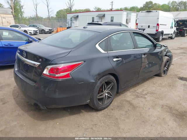 44864332 :رقم المزاد ، 1N4AL3AP1FN318591 vin ، 2015 Nissan Altima 2.5/2.5 S/2.5 Sl/2.5 Sv مزاد بيع