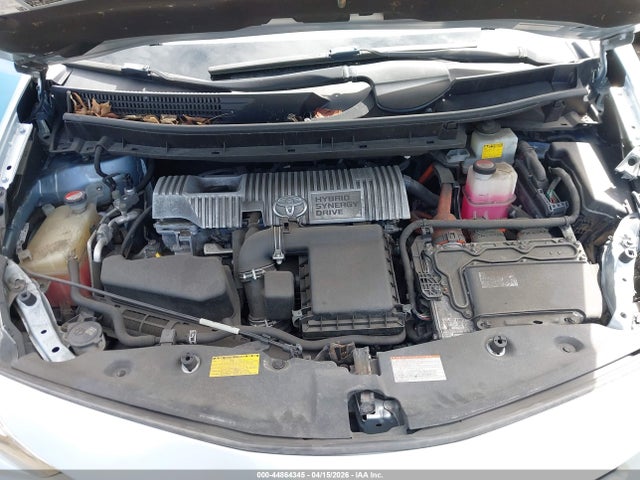 Toyota Prius V Three 2015 JTDZN3EU8FJ033255 Image 10