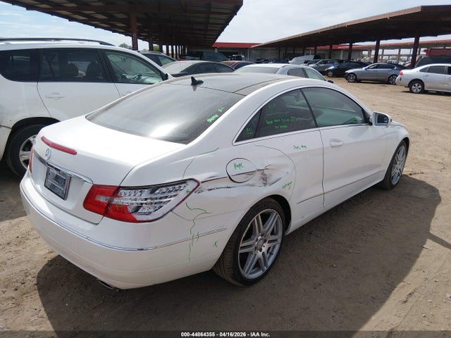 44864355 :رقم المزاد ، WDDKJ5GB4AF028155 vin ، 2010 Mercedes-benz E 350 مزاد بيع