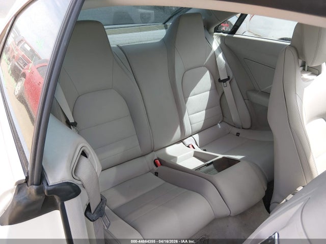 44864355 :رقم المزاد ، WDDKJ5GB4AF028155 vin ، 2010 Mercedes-benz E 350 مزاد بيع