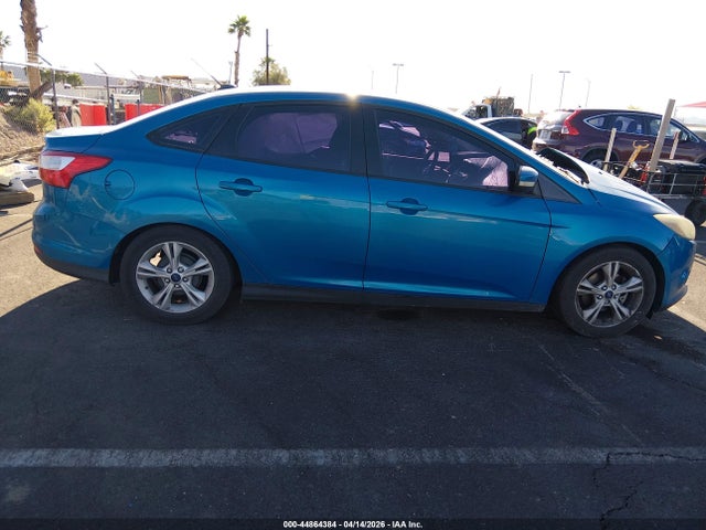 Ford FOCUS SE 2014 1FADP3F22EL399397 Image 14