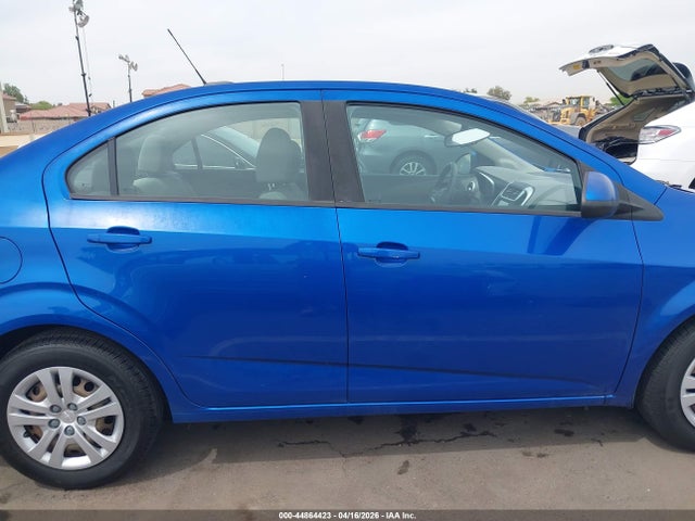 Chevrolet Sonic Ls Auto 2017 1G1JB5SH8H4159571 Image 13