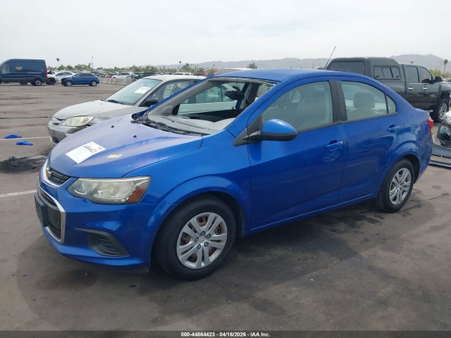 Chevrolet Sonic Ls Auto 2017 1G1JB5SH8H4159571 Image 2
