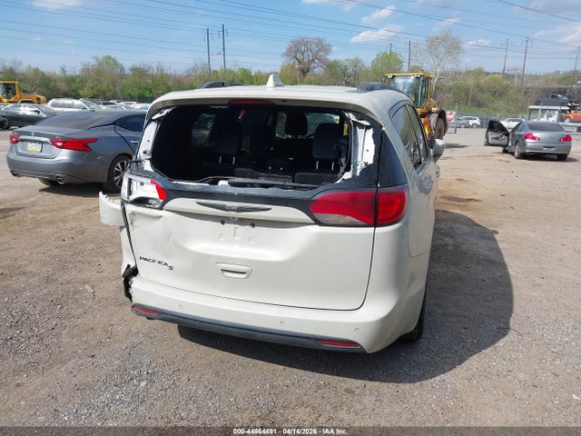Aukcja sprzedaży 2020 Chrysler Pacifica Touring L Plus, vin: 2C4RC1EG2LR245855, numer aukcji: 44864491