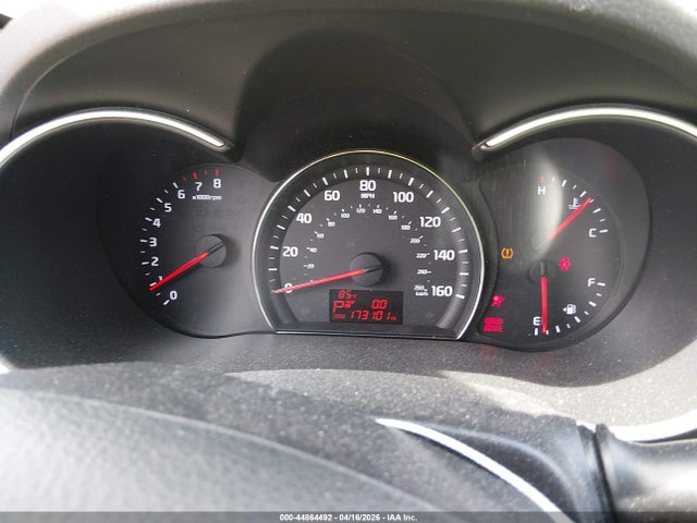 44864492 :رقم المزاد ، 5XYKT4A71FG575634 vin ، 2015 Kia Sorento Lx V6 مزاد بيع