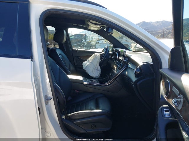 Продажа на аукционе авто 2019 Mercedes-benz Glc 300, vin: WDC0G4JB5KF666946, номер лота: 44864572