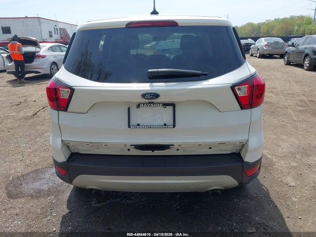 Aukcja sprzedaży 2019 Ford Escape Se, vin: 1FMCU9GD1KUB31394, numer aukcji: 44864610