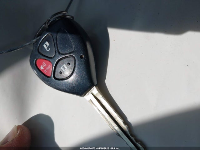 44864670 :رقم المزاد ، JTDBT4K35BL000673 vin ، 2011 Toyota Yaris مزاد بيع