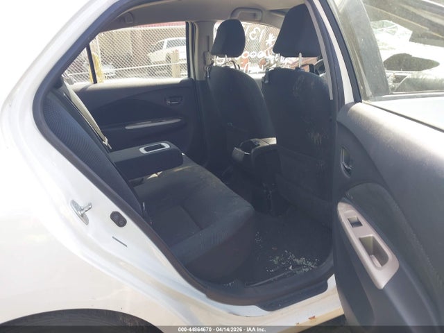 44864670 :رقم المزاد ، JTDBT4K35BL000673 vin ، 2011 Toyota Yaris مزاد بيع